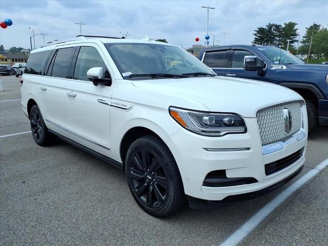2023 Lincoln Navigator L Reserve