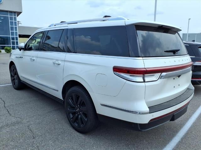 2023 Lincoln Navigator L Reserve