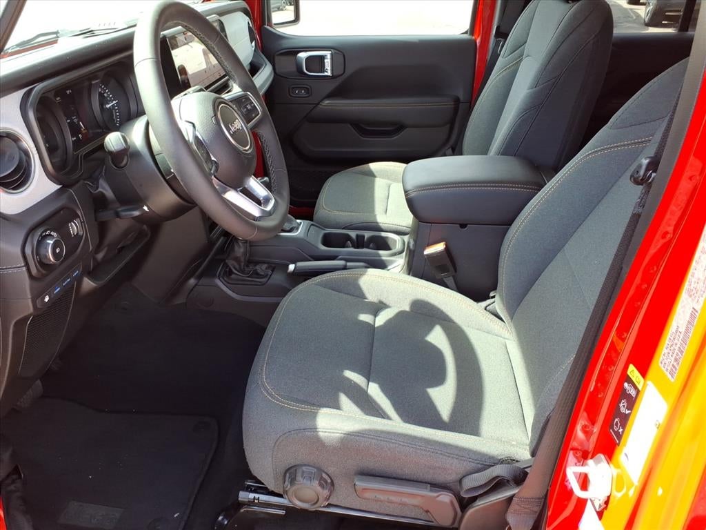 Used 2025 Jeep Wrangler 4xe Sahara 4XE with VIN 1C4RJXP60SW599568 for sale in Covington, VA