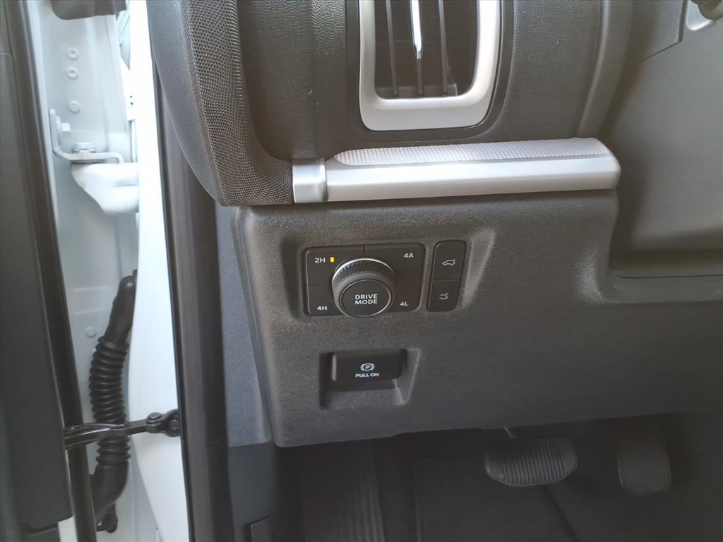 2025 Ford Expedition Max Base