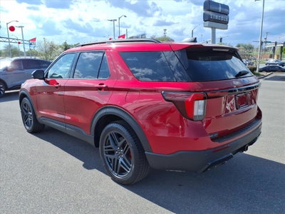 2025 Ford Explorer Base