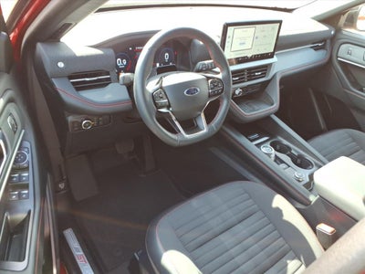 2025 Ford Explorer Base