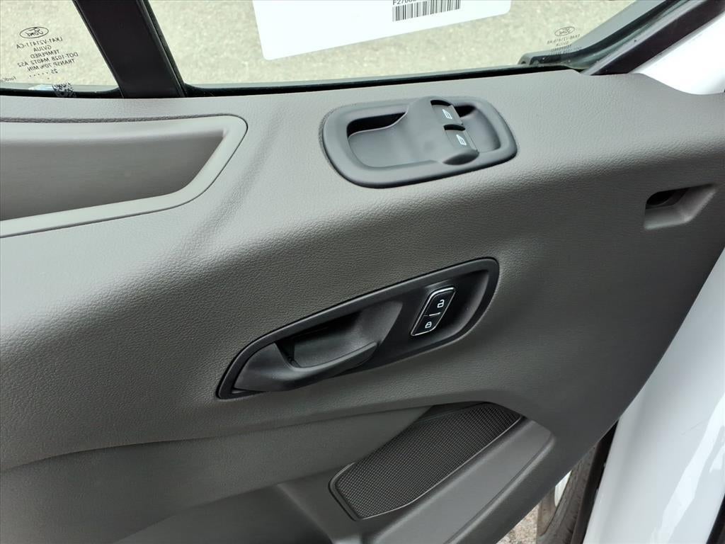 2025 Ford Transit Cargo Van Base