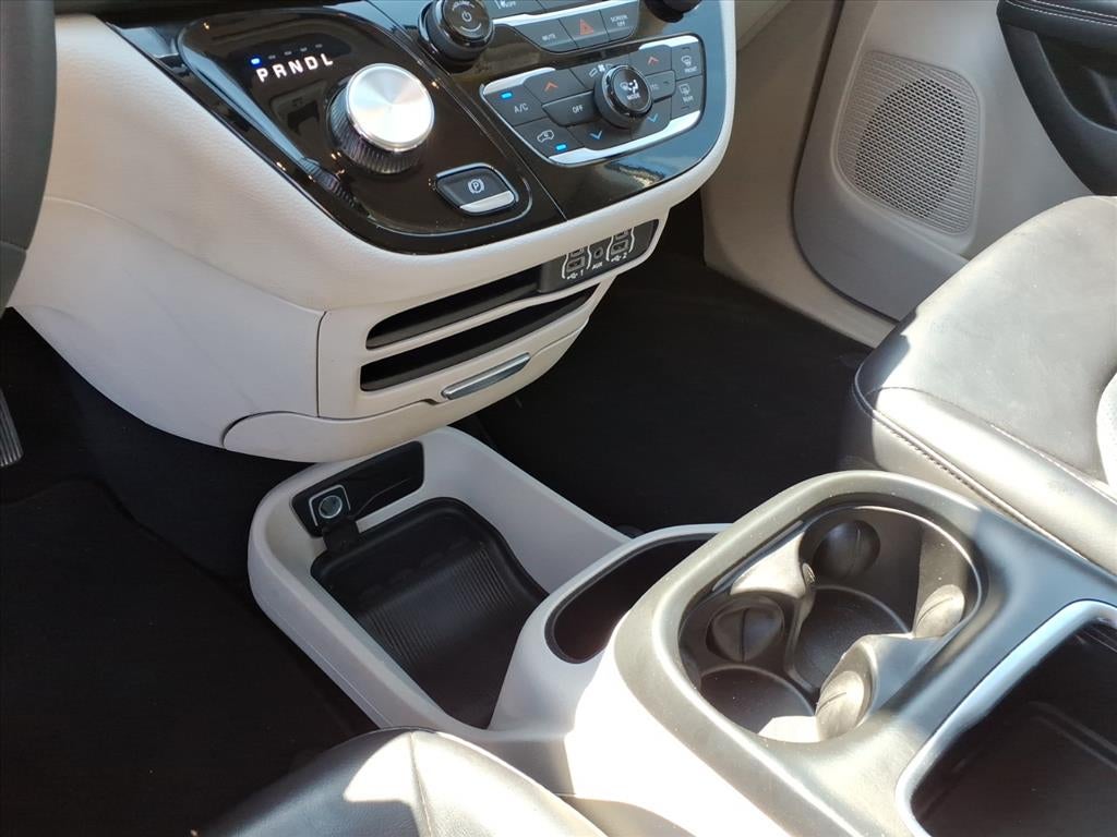 2023 Chrysler Pacifica Touring L Blue Certified