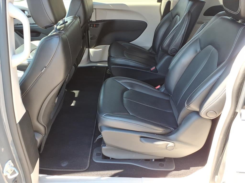 2023 Chrysler Pacifica Touring L Blue Certified