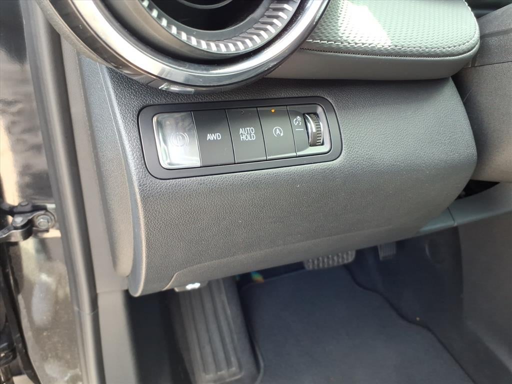 2025 Chevrolet Equinox LT - Photo 9