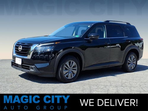 2025 Nissan Pathfinder SV