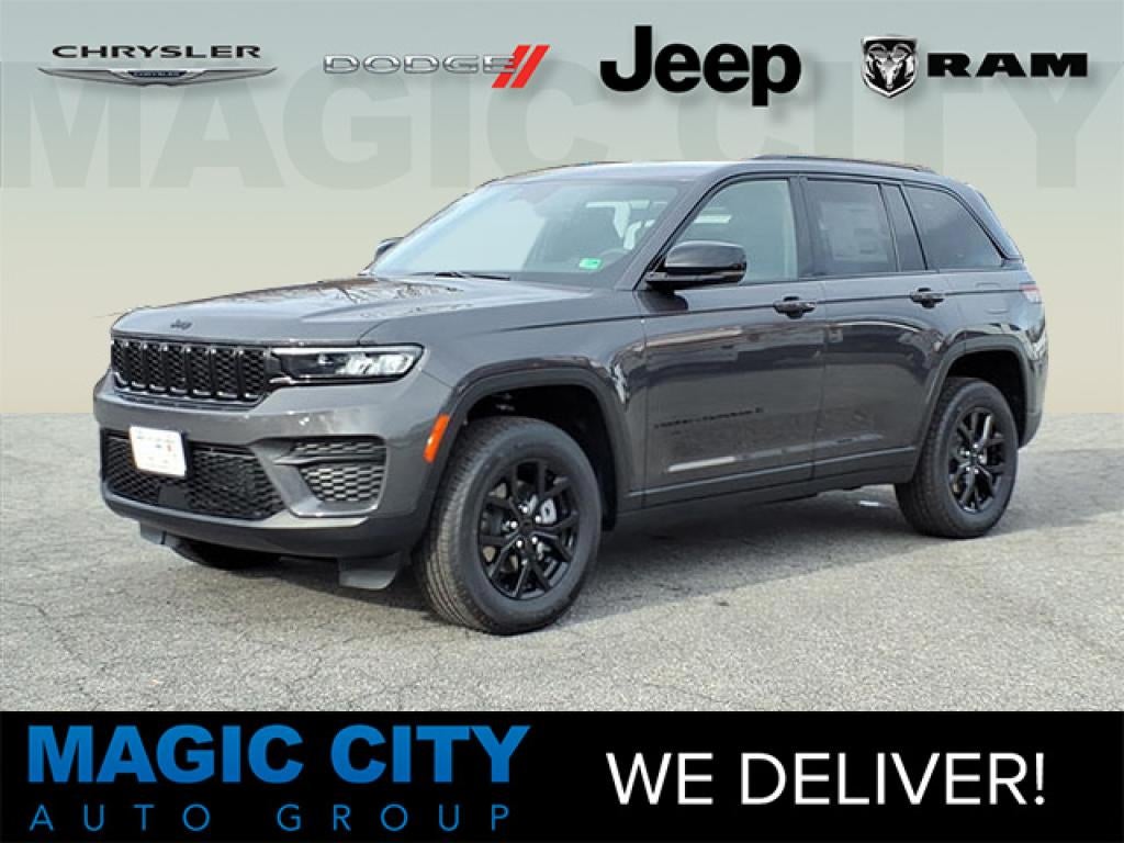 2025 Jeep Grand Cherokee Laredo