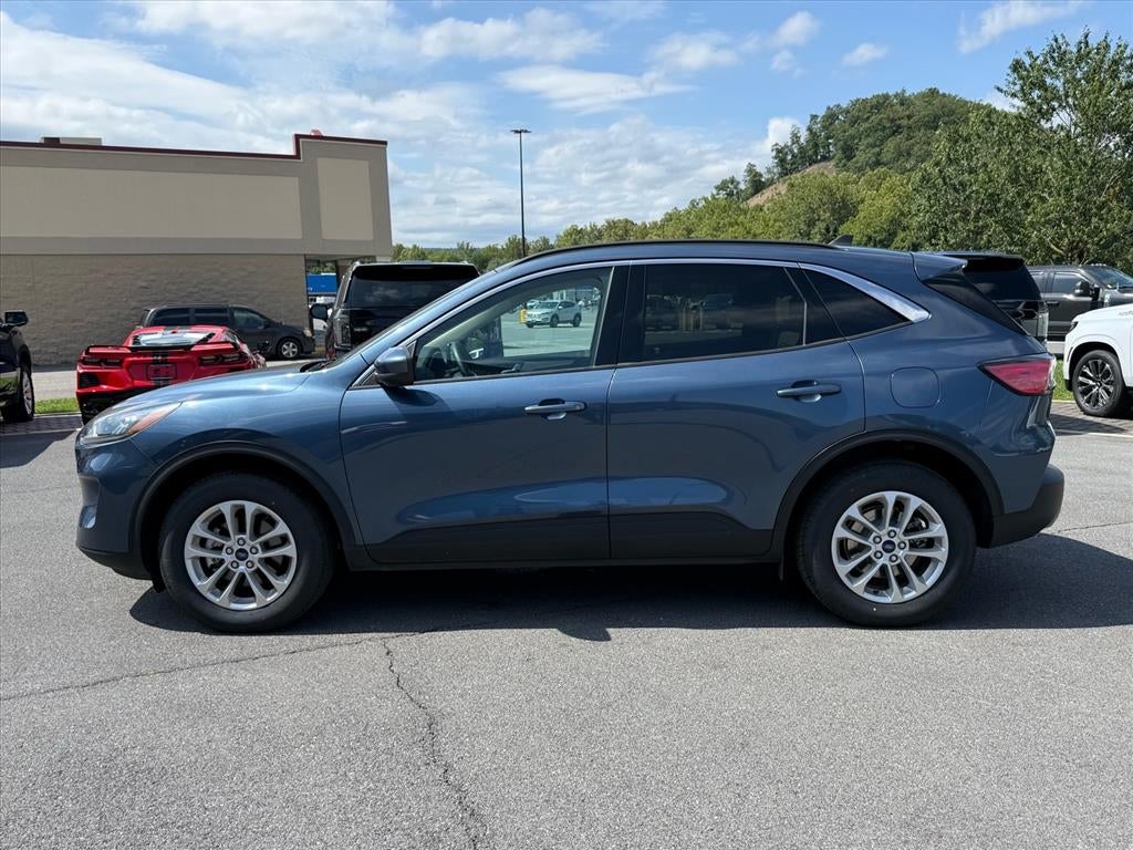 Used 2020 Ford Escape SE with VIN 1FMCU9G68LUC62485 for sale in Covington, VA