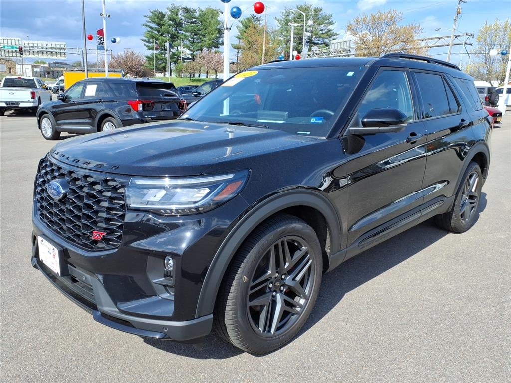 2025 Ford Explorer ST 4WD (PL535)'s photo