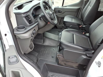 2025 Ford Transit Base