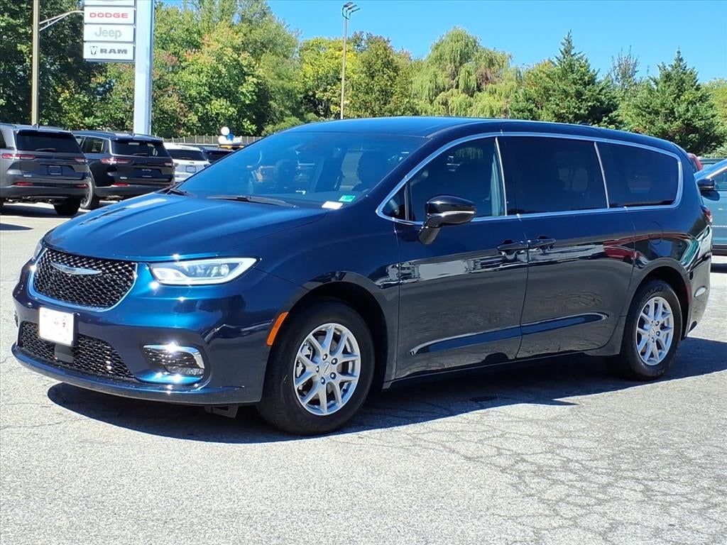 2025 Chrysler Pacifica