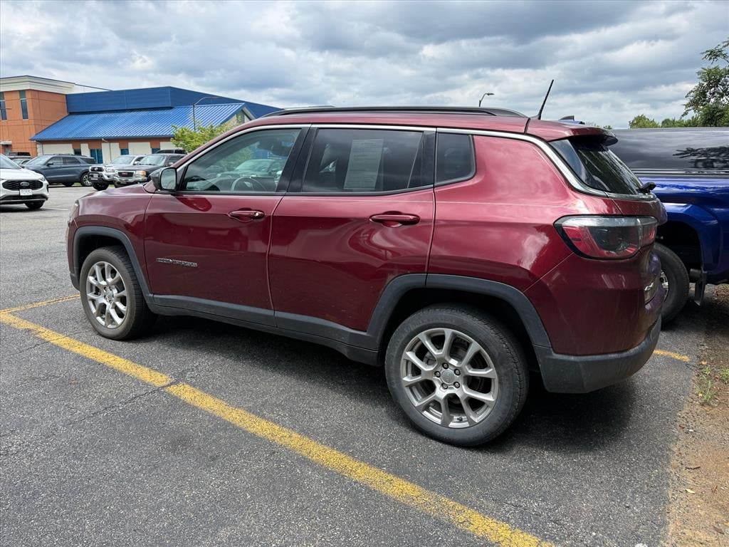 2022 Jeep Compass Latitude Lux