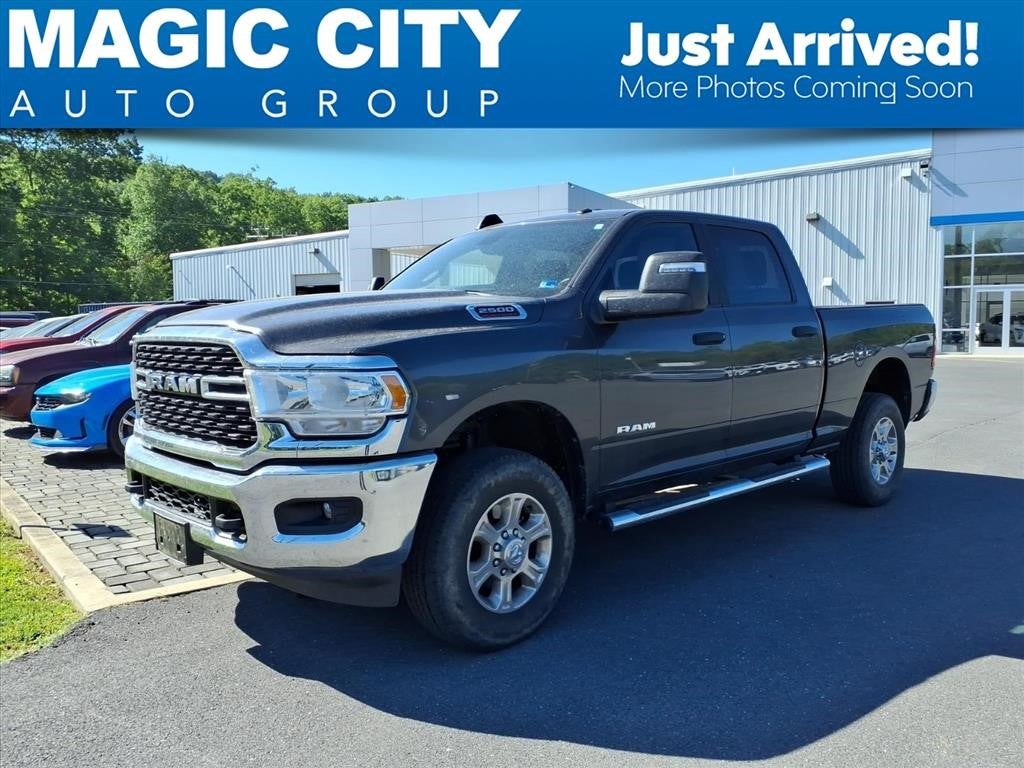 2023 RAM 2500 Big Horn 4X4 Crew Cab SWB's photo