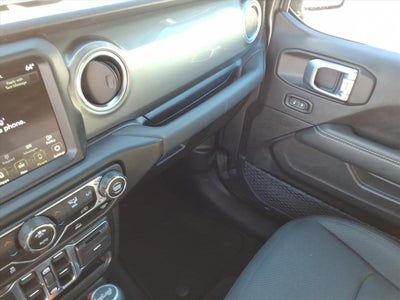 2022 Jeep Wrangler Unlimited Sahara 4x4