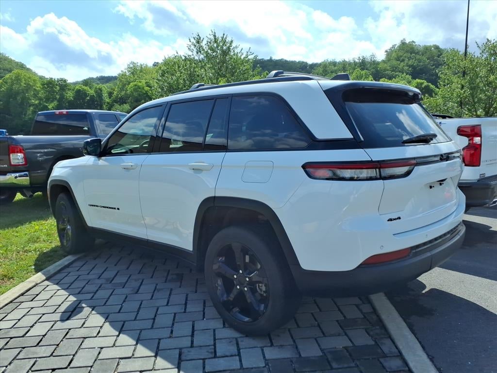 2023 Jeep Grand Cherokee Altitude 4x4