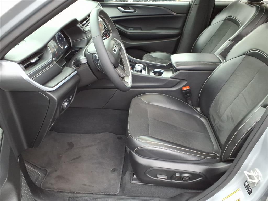 2024 Jeep Grand Cherokee L Altitude X 4x4