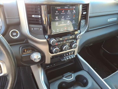 2019 RAM 1500 Laramie Crew Cab 4x2 5'7' Box