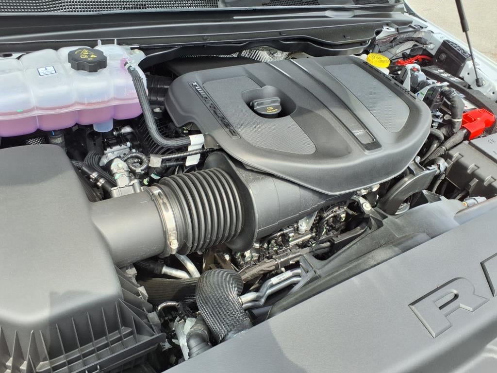 2025 RAM 1500 Laramie Crew Cab 4x4 5'7' Box