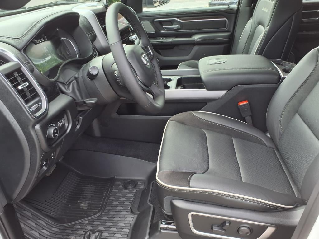 2025 RAM 1500 Laramie Crew Cab 4x4 5'7' Box