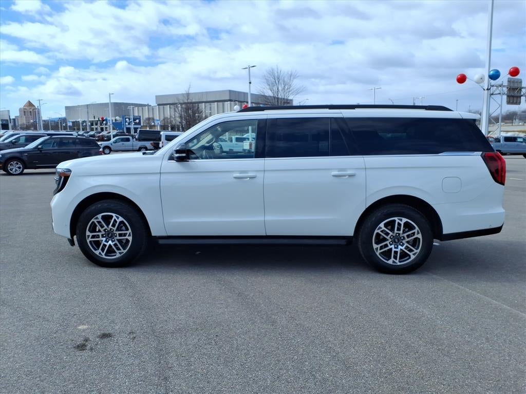 2025 Ford Expedition Active MAX