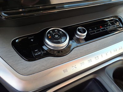 2025 Ford Expedition Platinum MAX