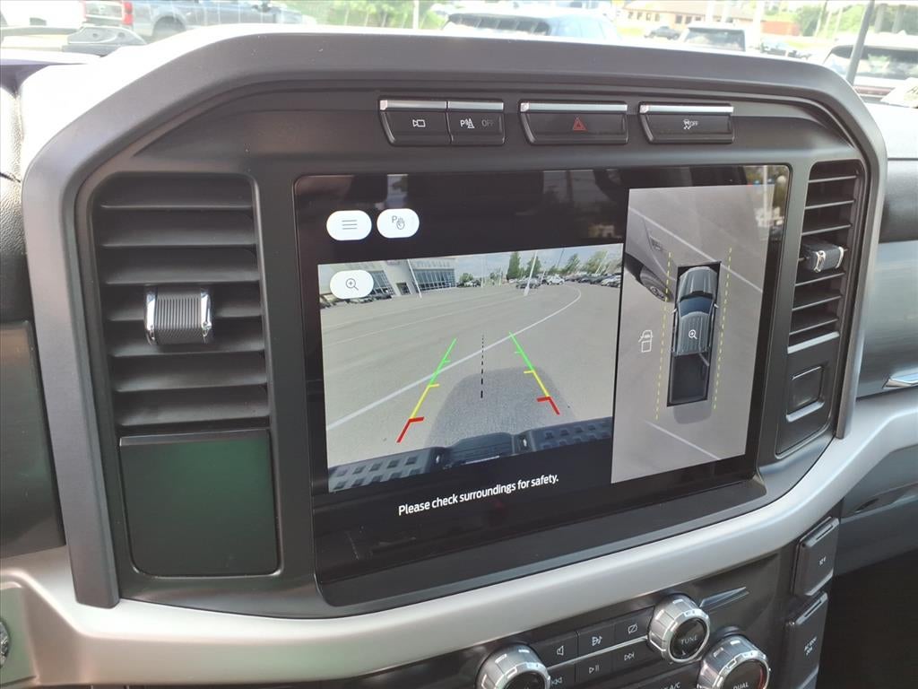 2023 Ford F-150 Lightning XLT