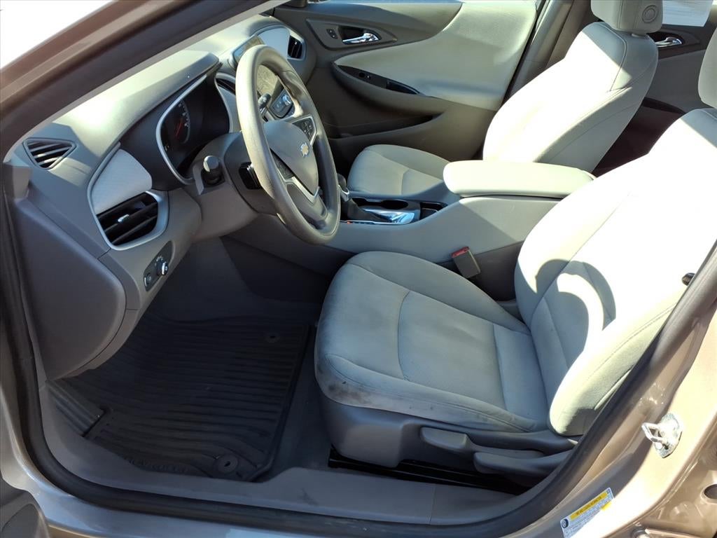 2022 Chevrolet Malibu FWD LS