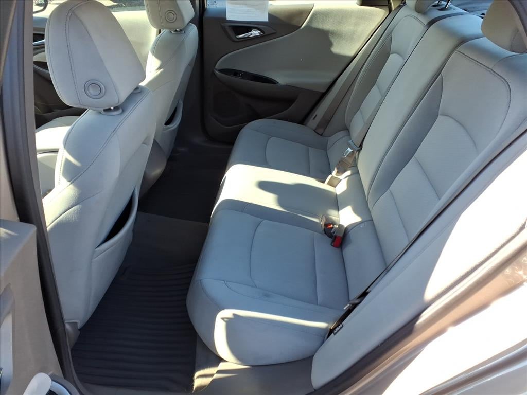 2022 Chevrolet Malibu FWD LS