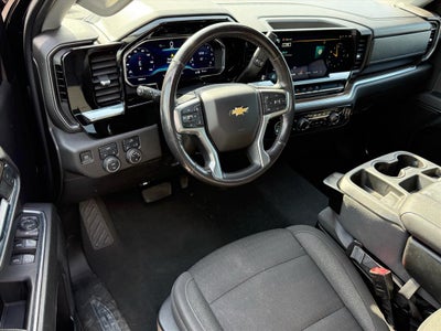 2022 Chevrolet Silverado 1500 4WD Crew Cab Short Bed LT with 2FL