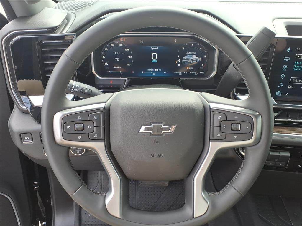 2026 Chevrolet Silverado 1500 4WD Crew Cab Short Bed RST