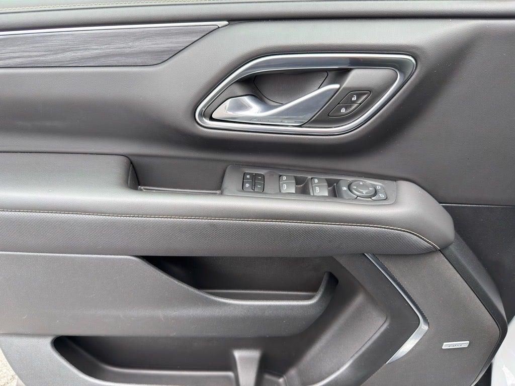 2024 GMC Yukon 4WD SLT