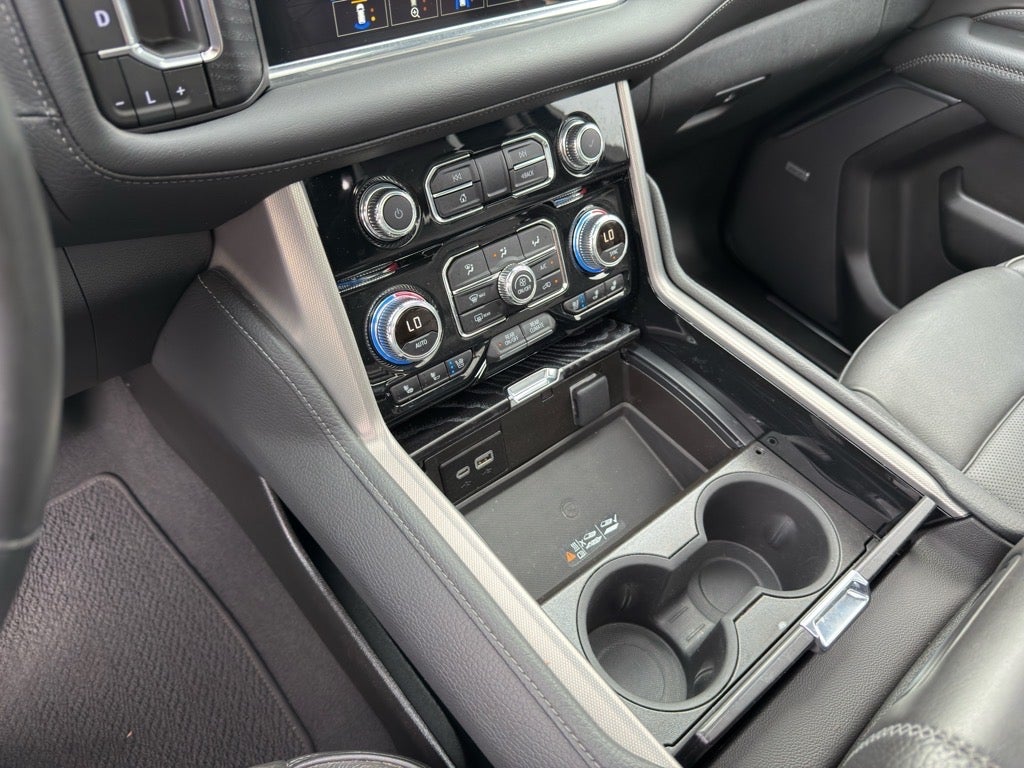 2024 GMC Yukon 4WD Denali