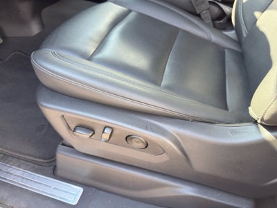 2025 GMC Sierra 1500 4WD Crew Cab Short Box SLT