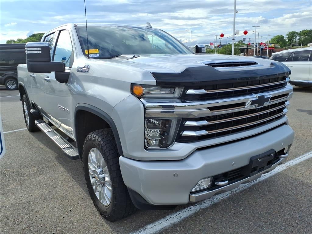 2022 Chevrolet Silverado 2500HD 4WD Crew Cab Standard Bed High Country