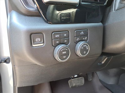 2023 Chevrolet Silverado 1500 4WD Crew Cab Standard Bed LT