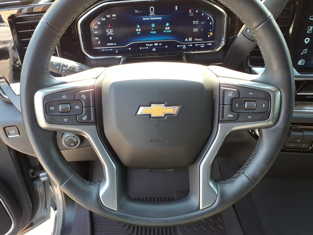2023 Chevrolet Silverado 1500 4WD Crew Cab Standard Bed LT