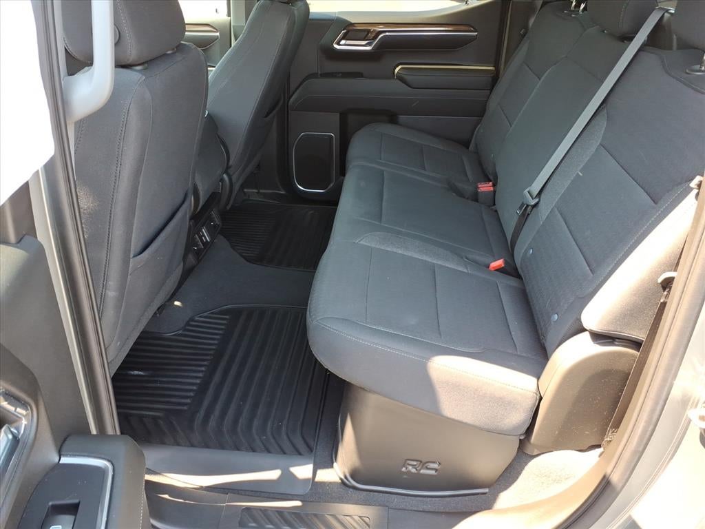 2023 Chevrolet Silverado 1500 4WD Crew Cab Standard Bed LT