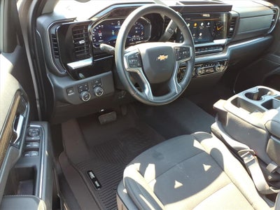 2023 Chevrolet Silverado 1500 4WD Crew Cab Standard Bed LT