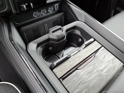 2025 RAM 2500 Limited Crew Cab 4x4 6'4' Box
