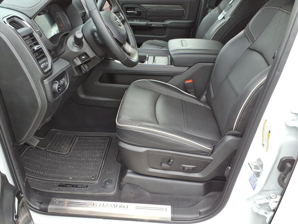 2025 RAM 2500 Limited Crew Cab 4x4 6'4' Box