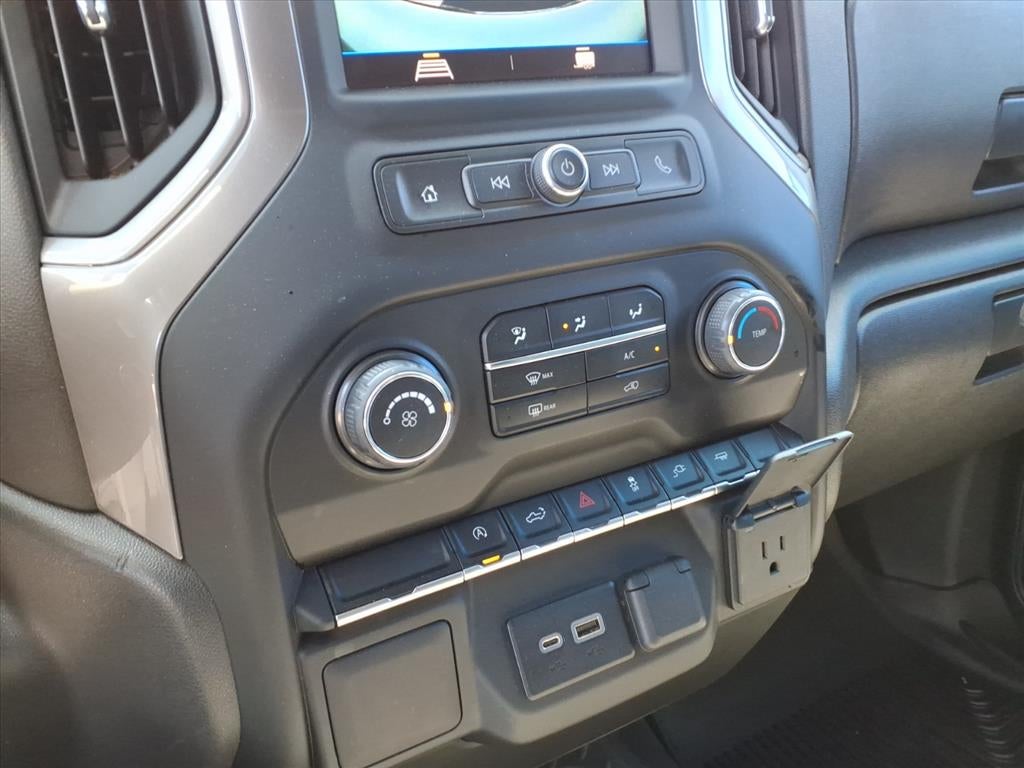 2022 Chevrolet Silverado 1500 LTD 2WD Crew Cab Short Bed Custom