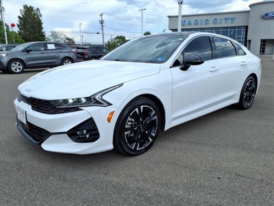 2024 Kia K5 GT-Line