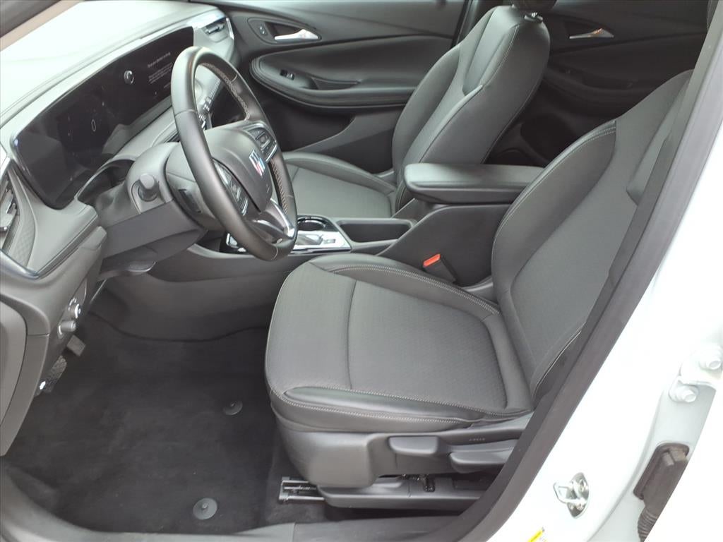 2025 Buick Encore GX Preferred FWD