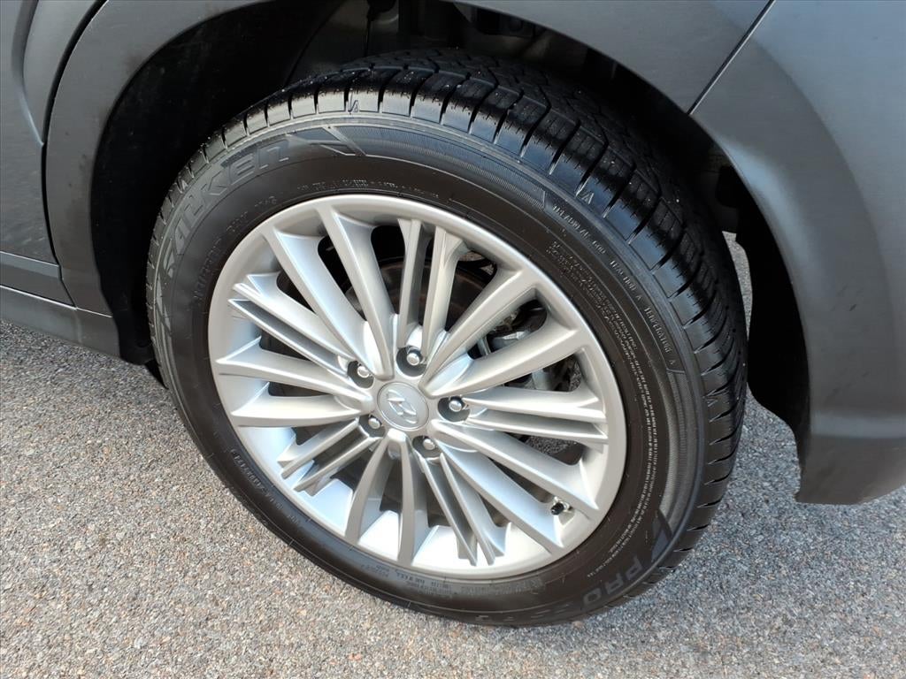 2021 Hyundai Kona SEL Plus